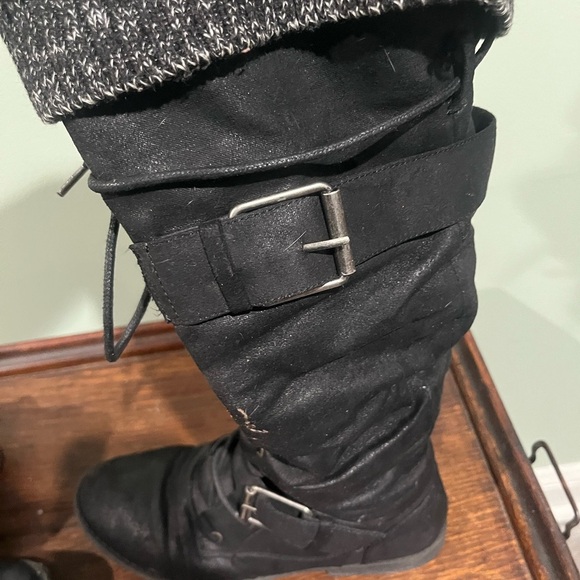 ⚡️⚡️⚡️Shoe Dazzle Black Lace Up Boots with Metal Eyelets - Picture 7 of 7